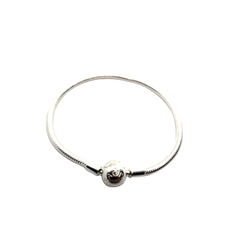 Genuine 19cm 596002-19 Essence Smooth Bracelet (fits 17cm wrist)