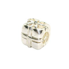 Genuine Pandora 790300 Silver Present Charm