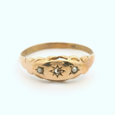 9CT Pre-owned Ladies Ring (Size R)