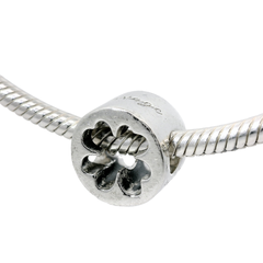 Genuine PANDORA 797868 Four Leaf Clover Cut Out LUCK Charm Only