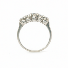 Round Brilliant 0.9CT (0.15 x 4, 0.2 x 1) SI1 - SI2 G-H Platinum Five Stone Prong Ring Size U1/2