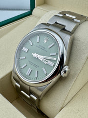 Pre Owned - Rolex OP 41mm pistachio - 134300 - 2026 - Full Set