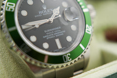 Pre Owned - Rolex Submariner “Kermit” – 16610LV (2005 ) - Full Set - 40mm
