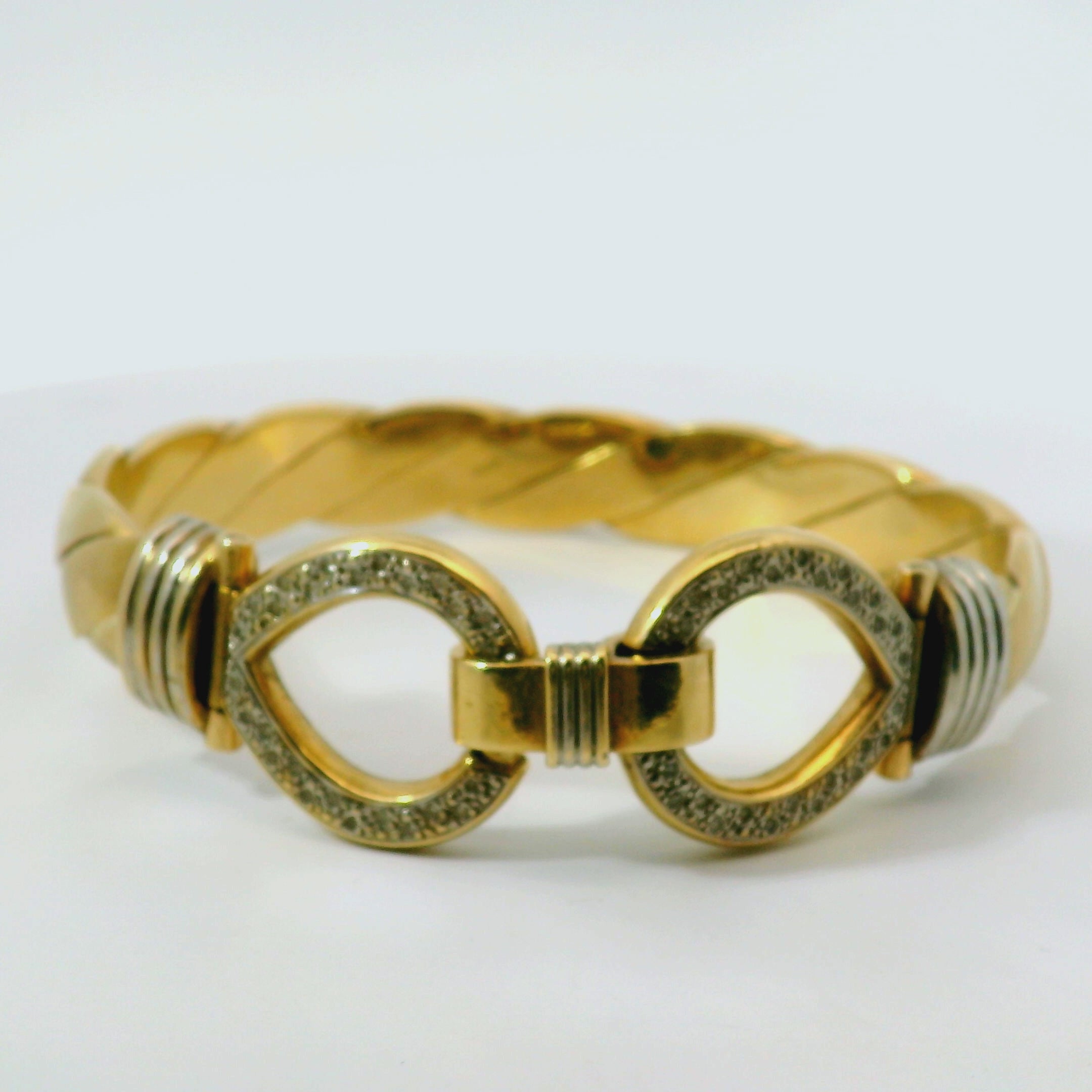 8.5" Pre-owned 9CT Diamond Set Double Hook & Loop Bangle (90.7g)