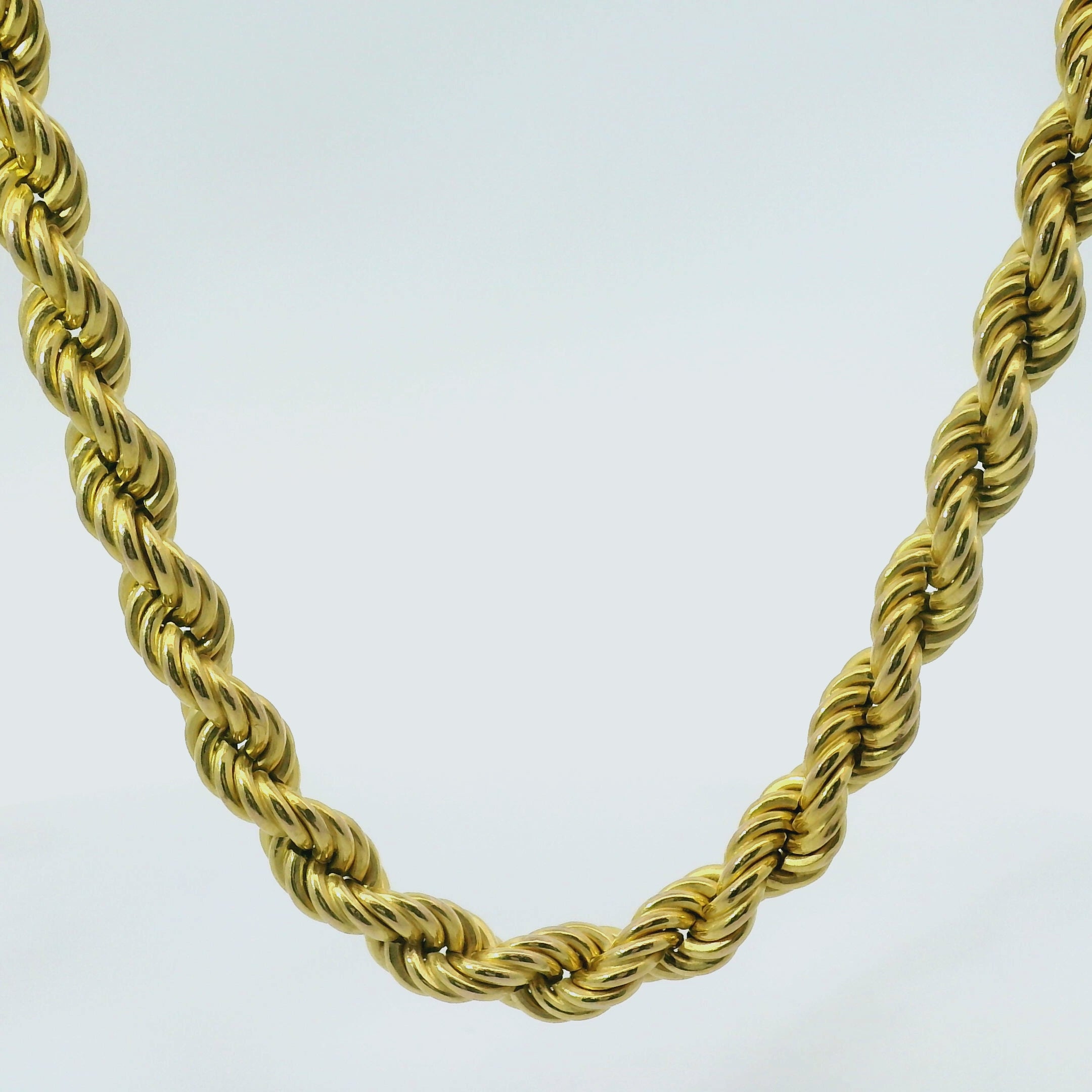 18" Pre-owned 9CT Yellow Gold Rope Chain (16.6g)