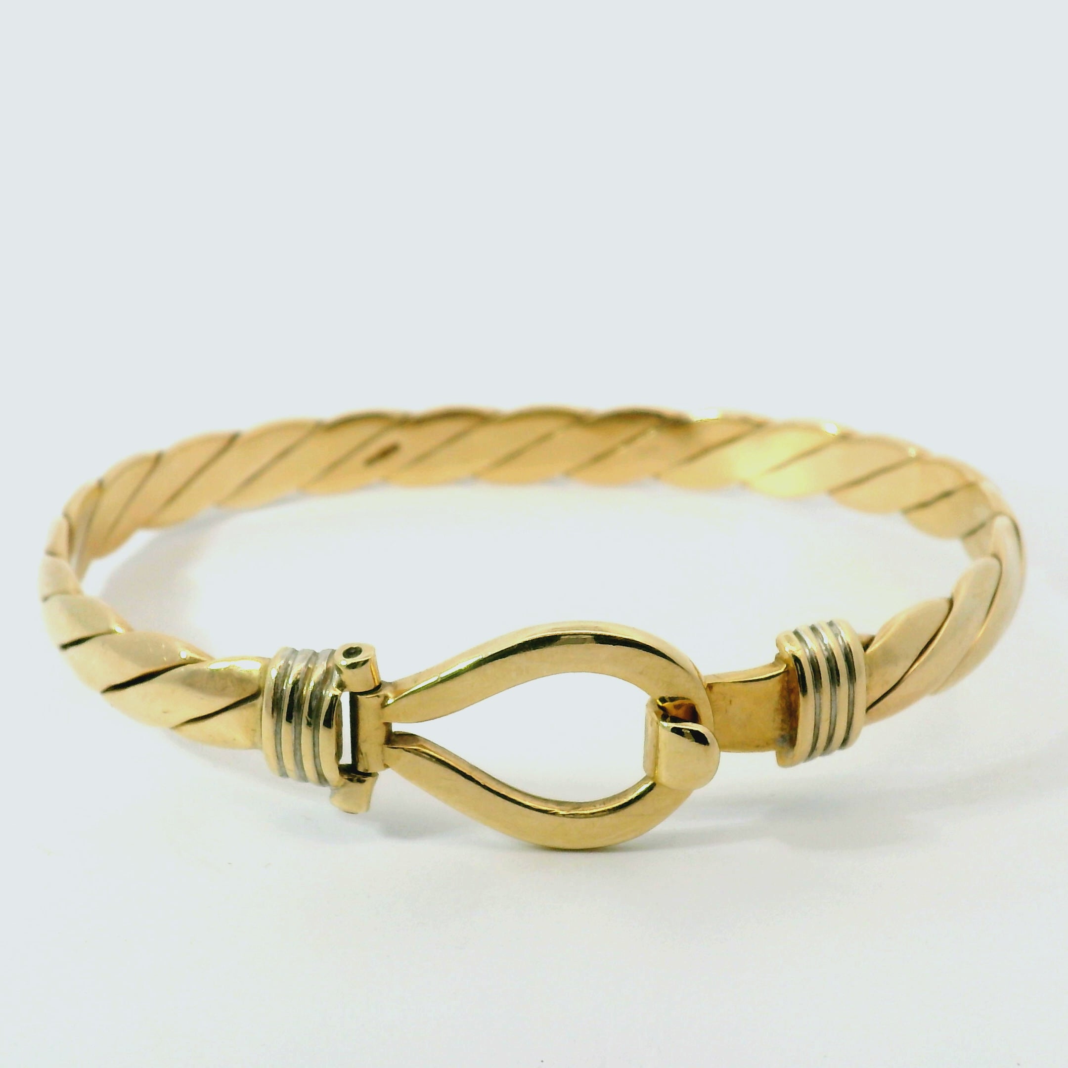 7" Pre-owned 9CT Hook & Loop Bangle (22.4g)