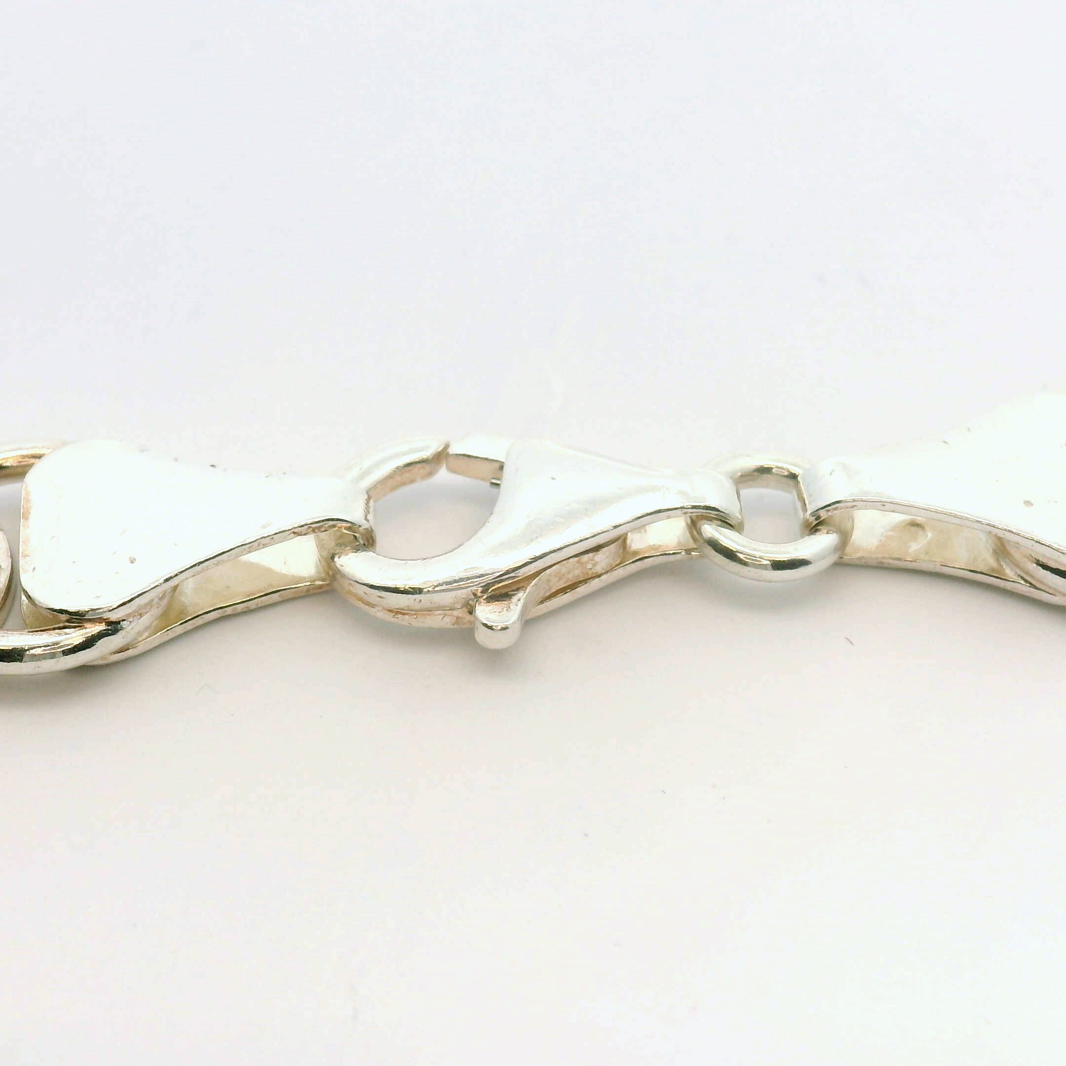 24" Pre-owned Silver 925 Flat Byzantine Chain Necklace (101.1g)