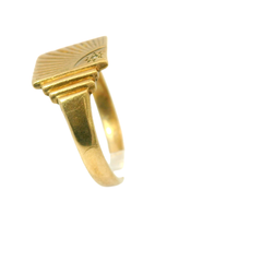 9CT Pre-owned Mens Signet Ring (Size Y)
