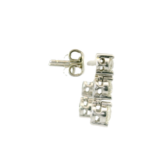 18CT White Gold Pre-owned Three Stone Drop Earrings (1.5ct G-H SI1)
