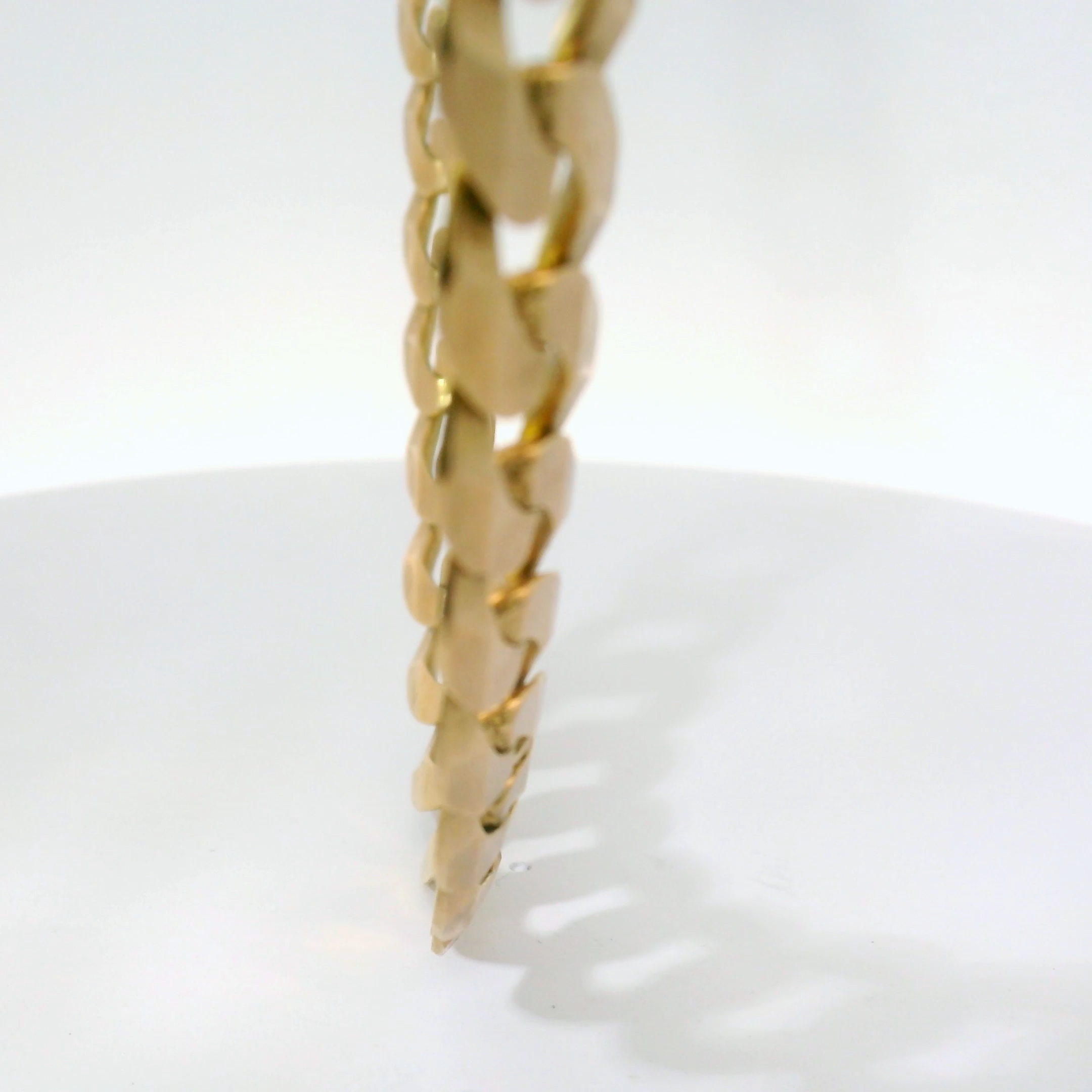 26” Pre-owned 9CT Flat Curb Chain Necklace (92g)