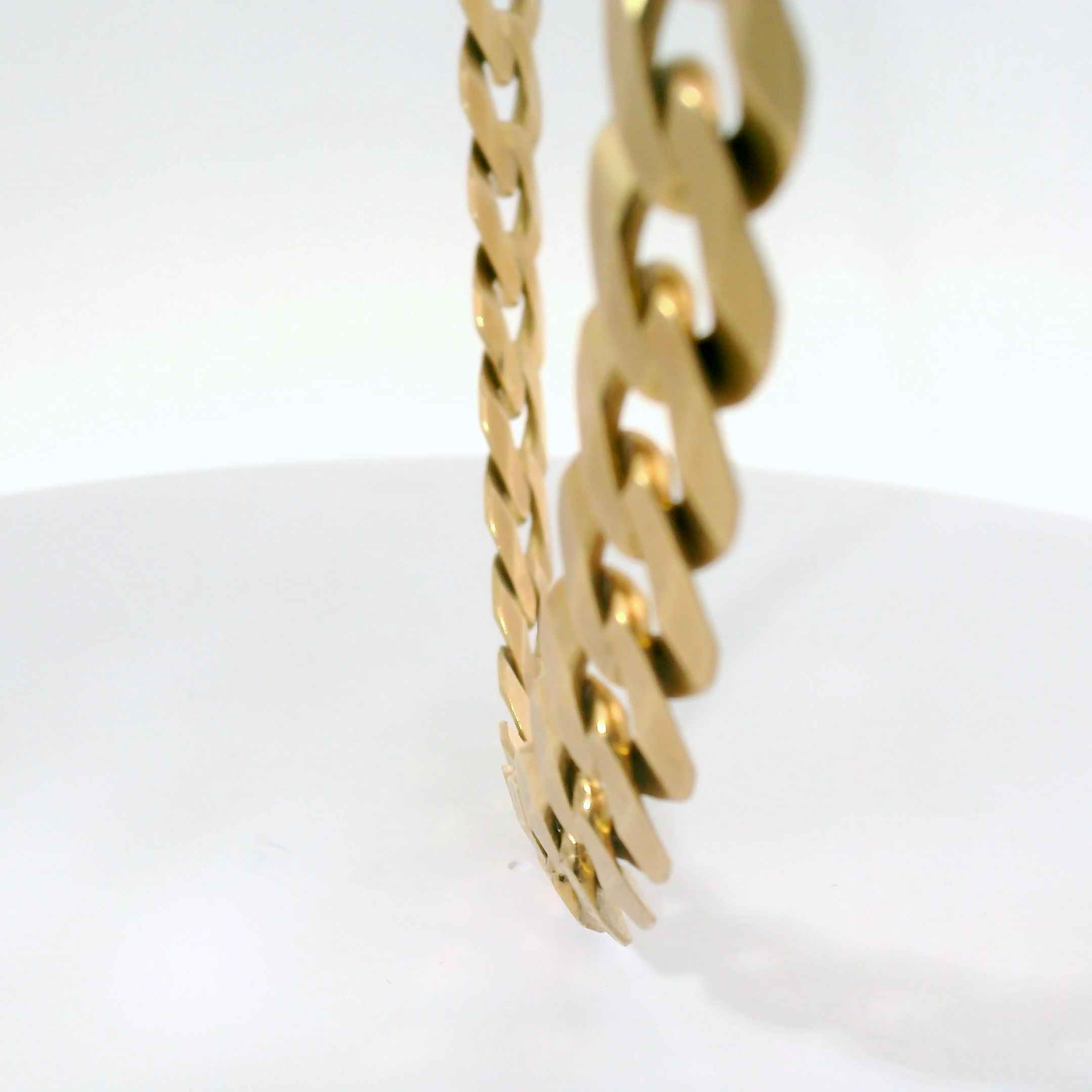 26” Pre-owned 9CT Flat Curb Chain Necklace (92g)