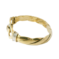 8.25” Pre-owned 9CT Double Hook Bangle (70.38g)