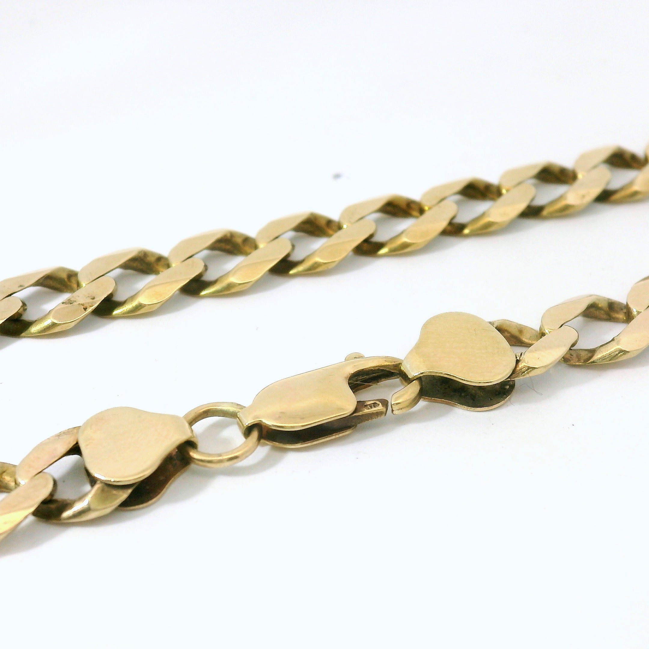 25” Pre-owned 9CT Flat Curb Chain Necklace (38.92g)