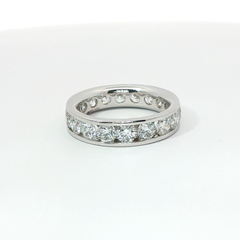Channel Set Full Eternity Band TCW 2.5 SI1 G 18CT White Gold Ring Size J 1/2