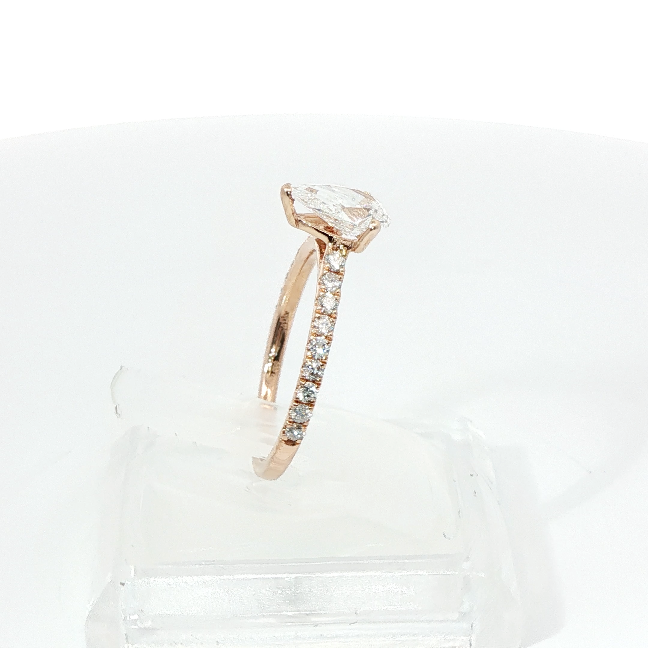 Solitaire with Diamond Shoulder 1CT Centre TCW 1.5 VVS2 E 18CT Rose Gold Ring Size K