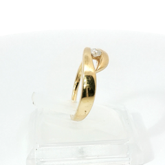 Round Brilliant Solitaire Tension 0.15CT SI1 G/H 18CT Yellow Gold Ring Size N