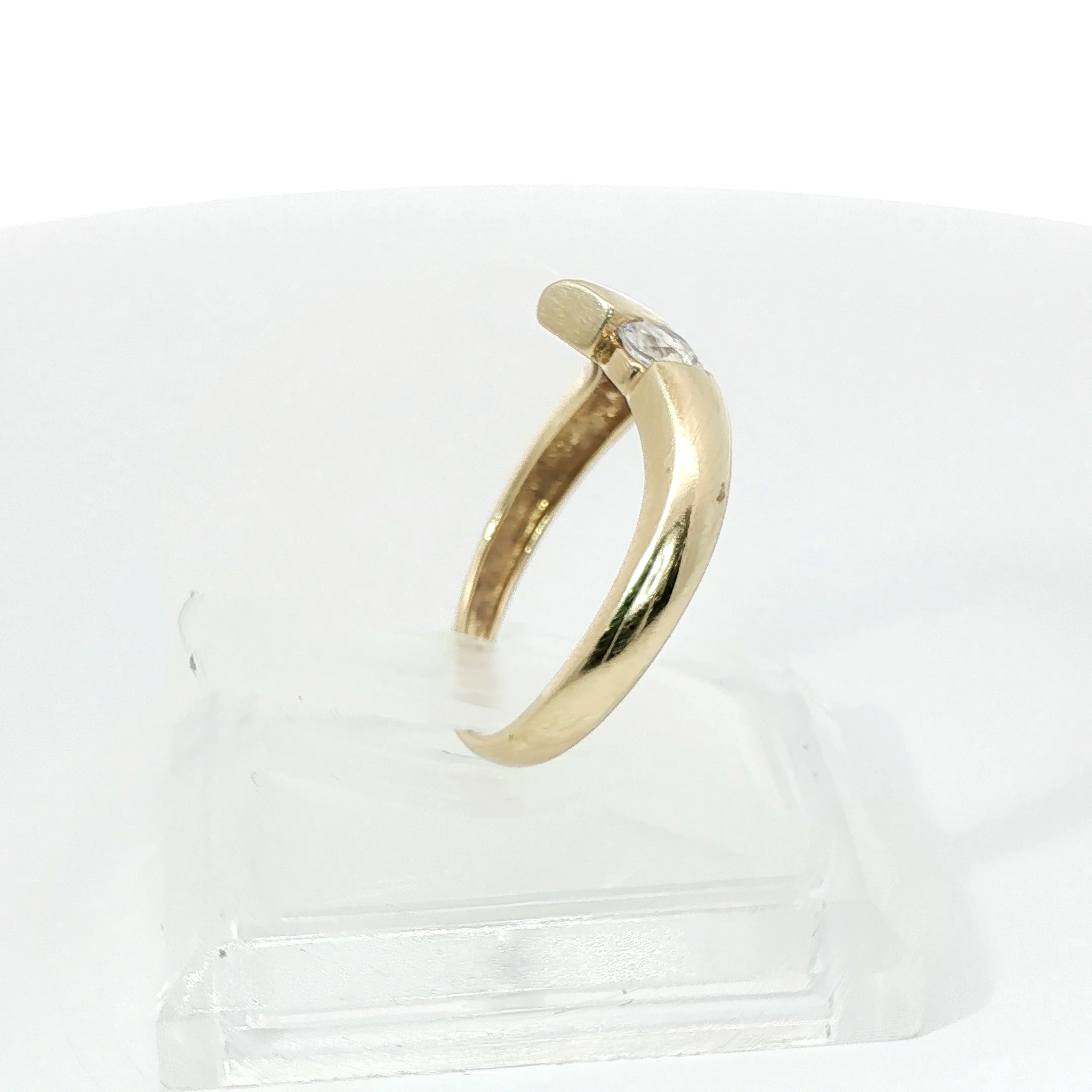 Round Brilliant Wishbone 0.25CT I1 H 14CT Yellow Gold Ring Size N