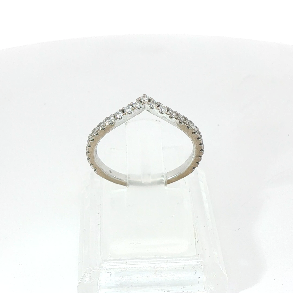 Round Brilliant Diamond Wishbone TCW 0.65 SI1 G 18CT White Gold Ring Size L