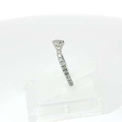 Round Brilliant Diamond Wishbone TCW 0.65 SI1 G 18CT White Gold Ring Size L