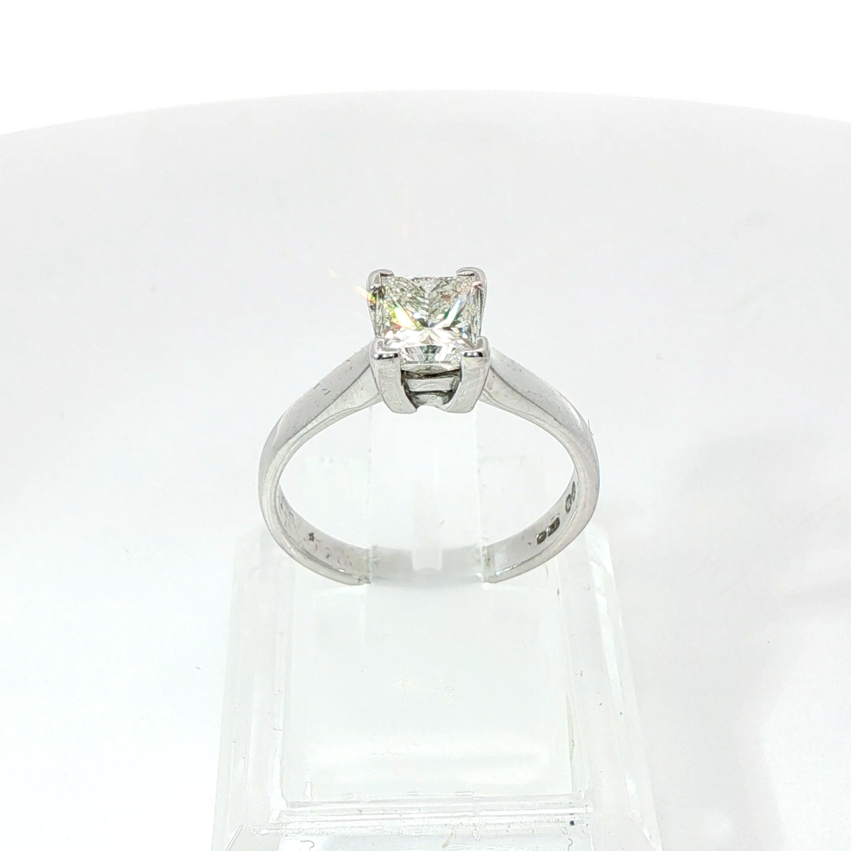 Solitaire Princess Cut 1CT VS1 G-H 18CT White Gold Ring Size L 1/2
