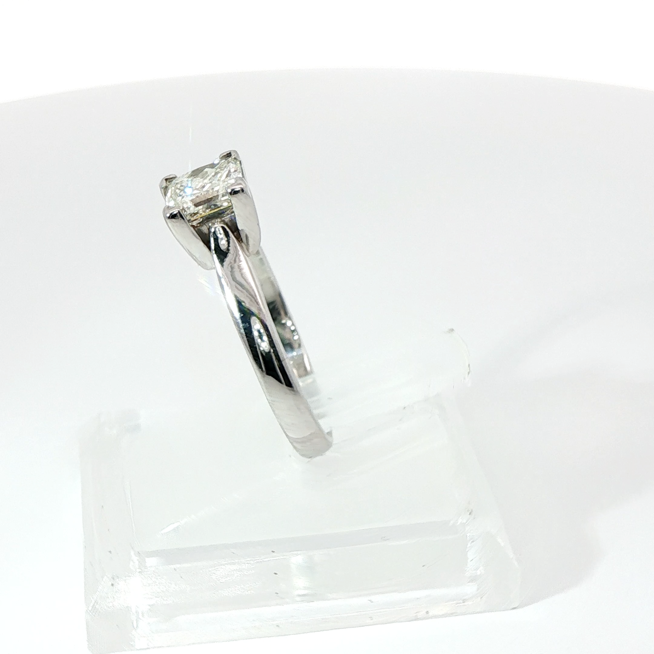 Solitaire Princess Cut 1CT VS1 G-H 18CT White Gold Ring Size L 1/2
