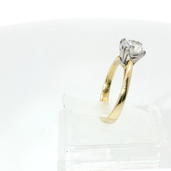 Double Prong Round Brilliant 1.01CT Lab Grown SI2 I 18CT Yellow Gold Ring Size M