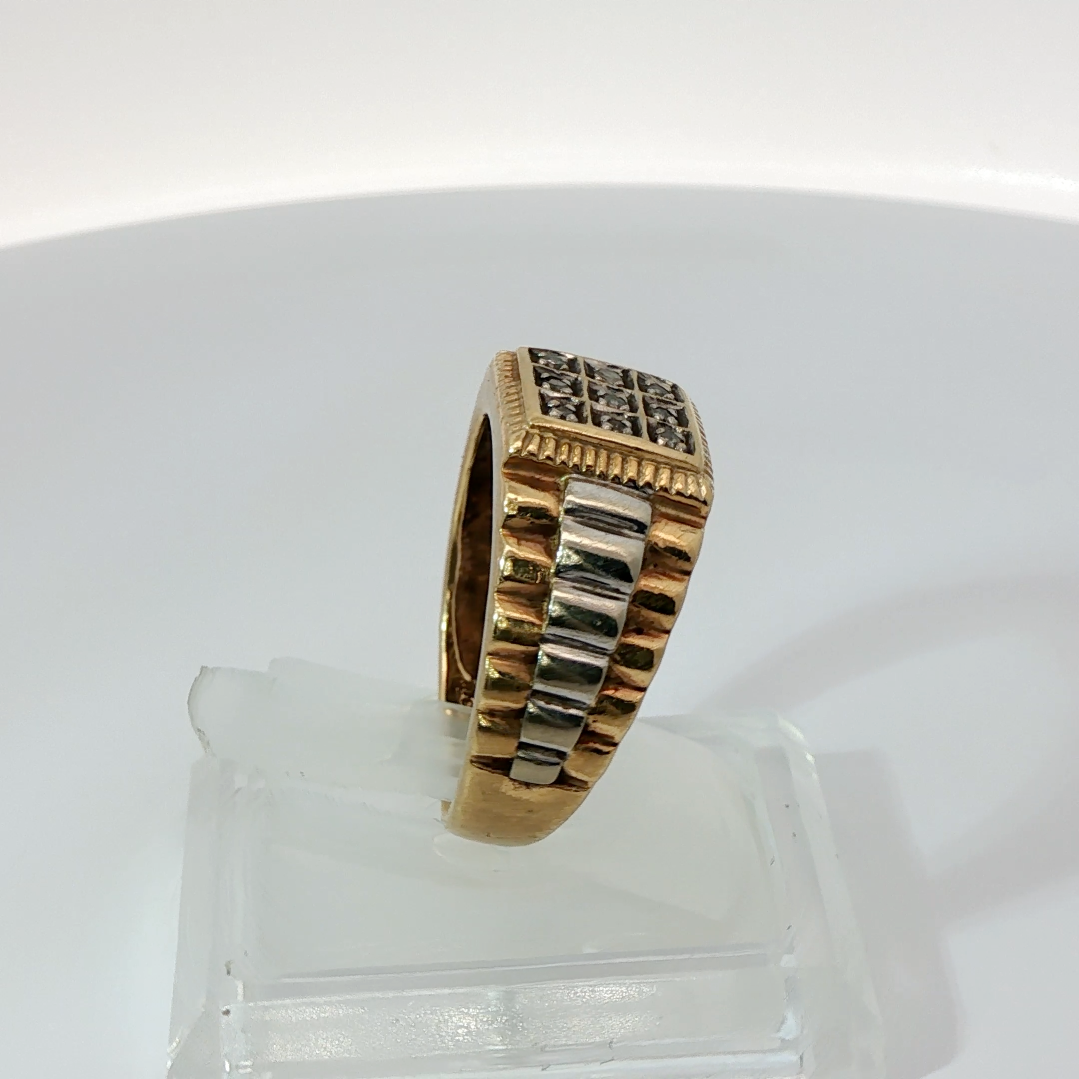9CT Pre-owned Stone Set Rolex Style Ring (Size O 1/2)