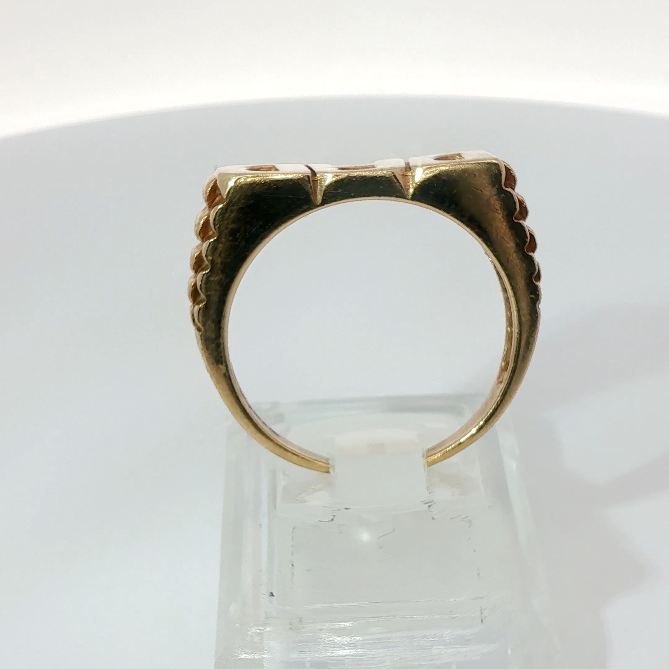 9CT Pre-owned DAD Ring (Size W)