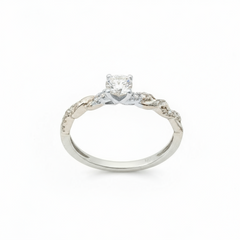 Round Brilliant 0.25CT Centre / 0.35TCW VS2 G 9CT White Gold Solitaire Ring Size K