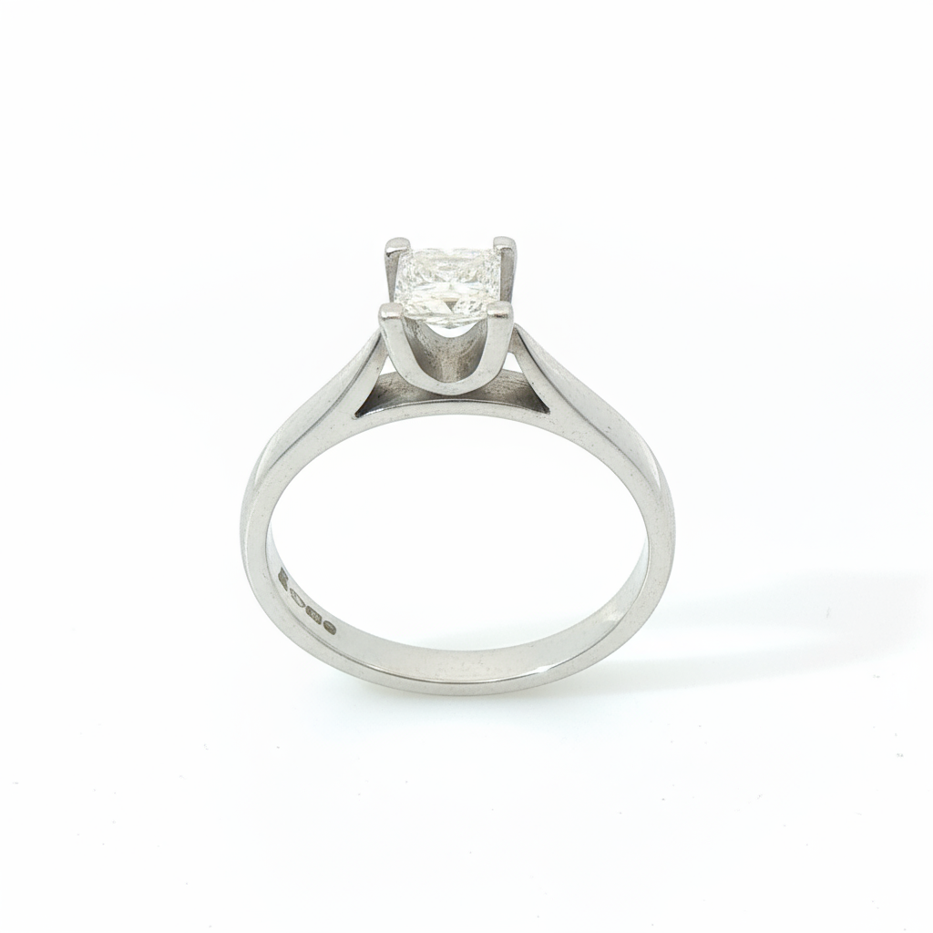 Princess Cut 0.3CT SI1 G 18CT White Gold Solitaire Ring Size I 1/2