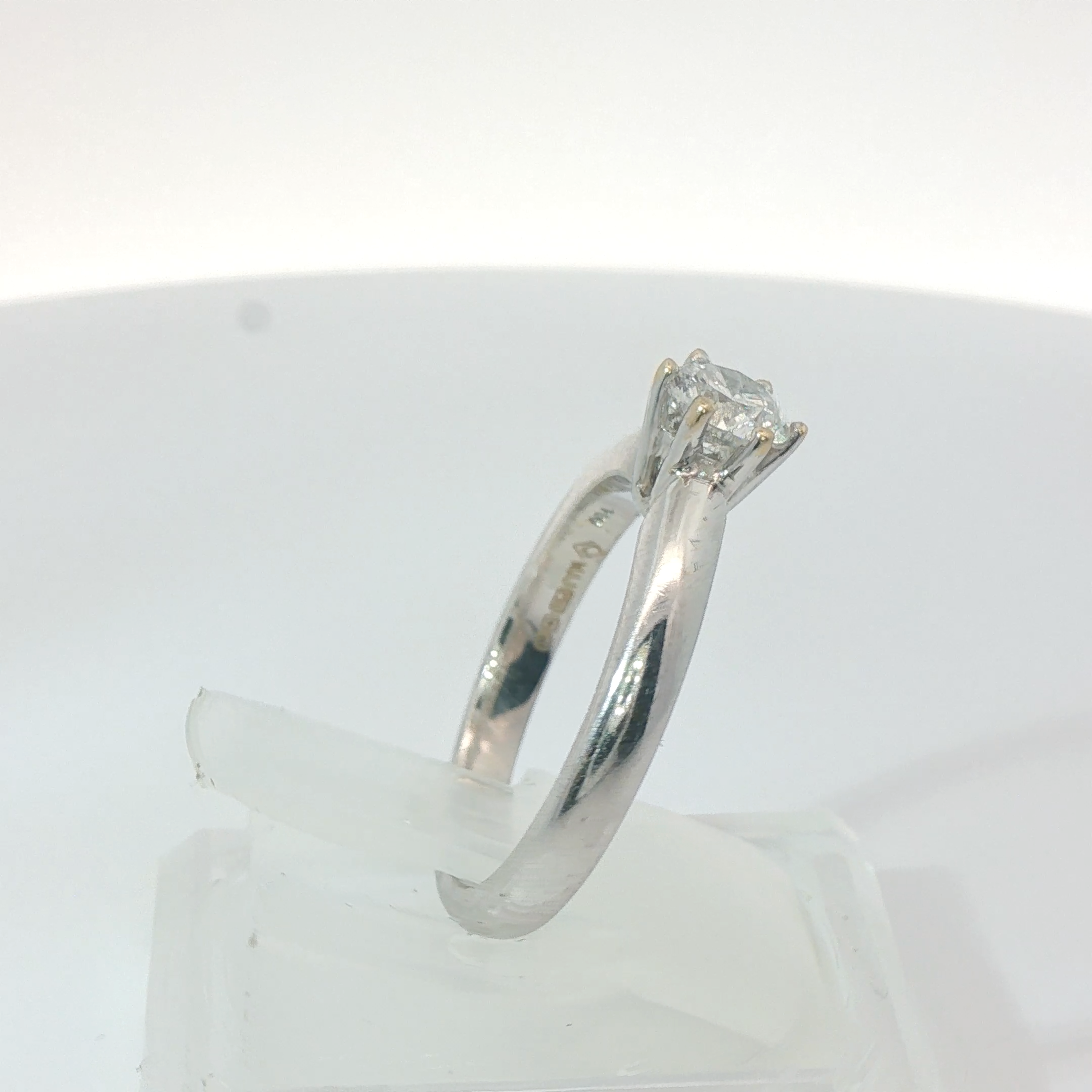 Round Brilliant 0.65CT SI1 - SI2 H 18CT White Gold 6 Claw Solitaire Ring Size M