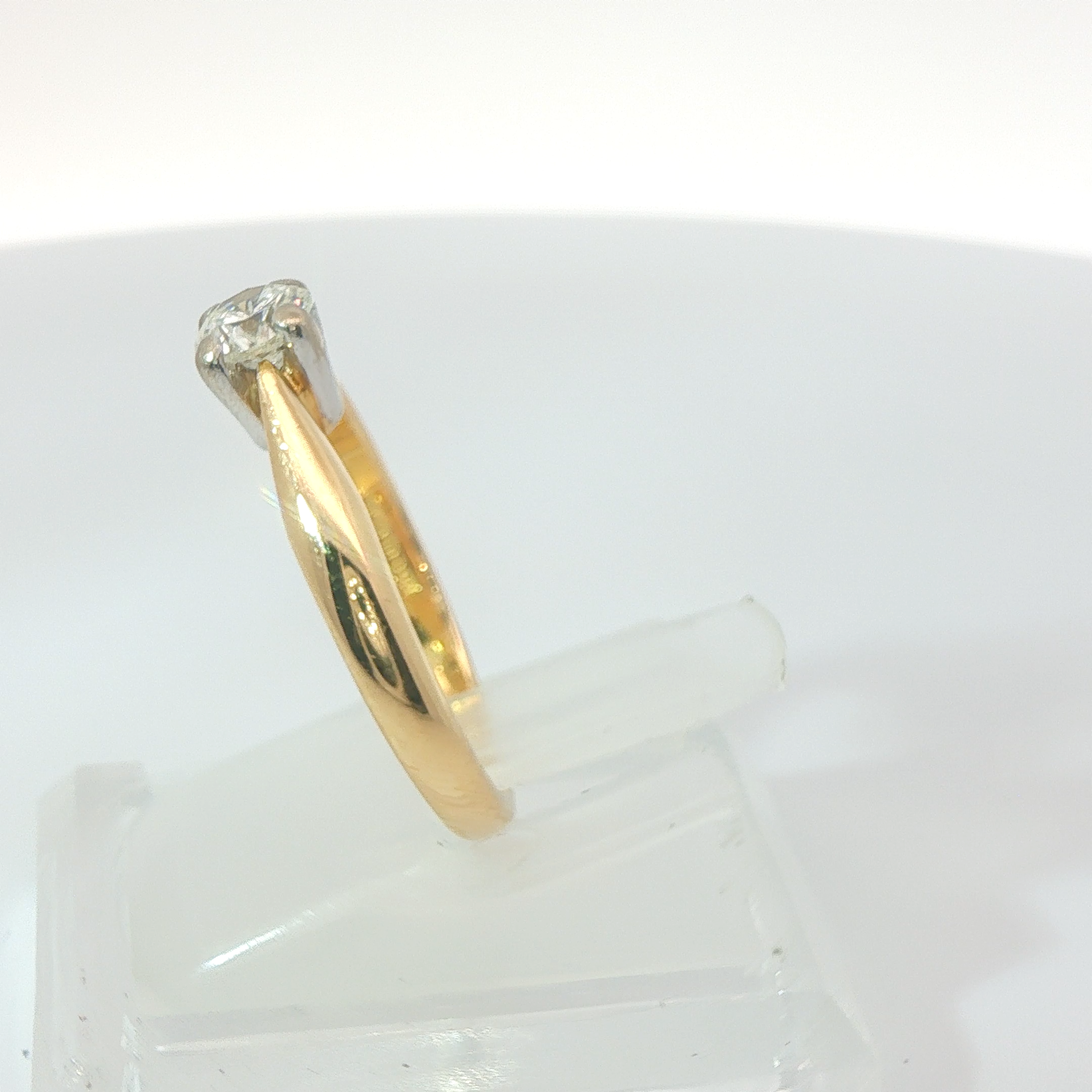 Round Brilliant 0.40CT SI1 G-H 18CT Yellow Gold 4 Claw Solitaire Ring Size M
