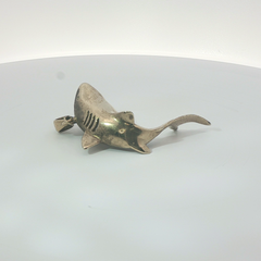 2" Pre-Owned 9CT Shark pendent (10.35g)