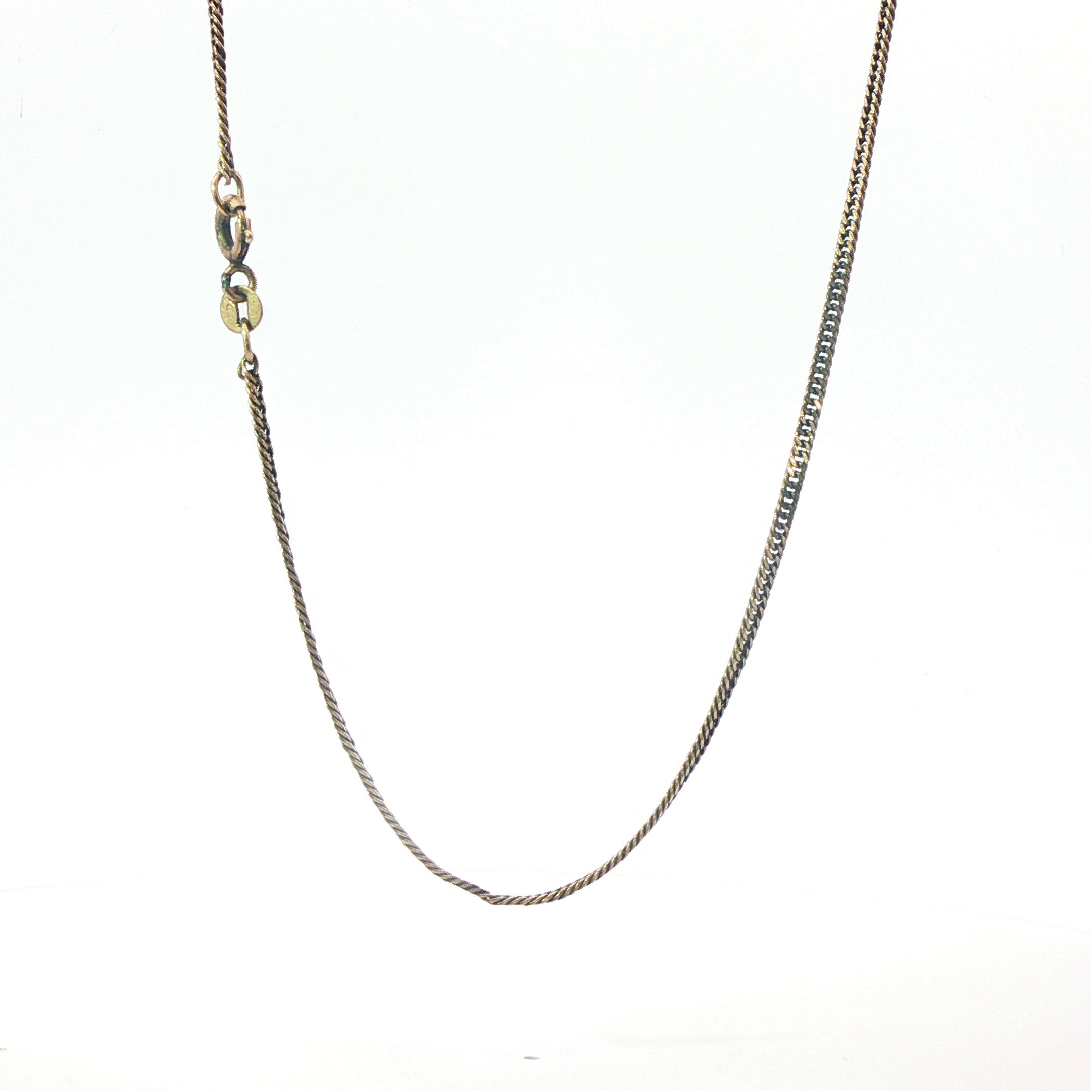 18" Pre-Owned 9CT Flat Curb Chain (4.17g)
