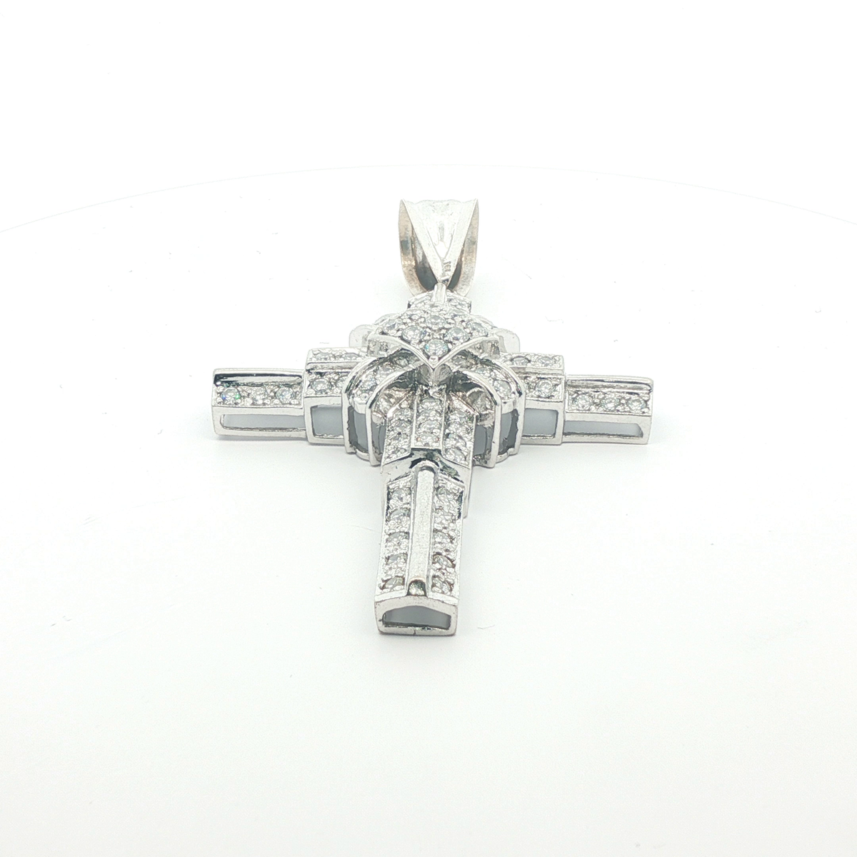 4" long - Pre Owned - 9ct - Cross Pendent - ( 27.41g )