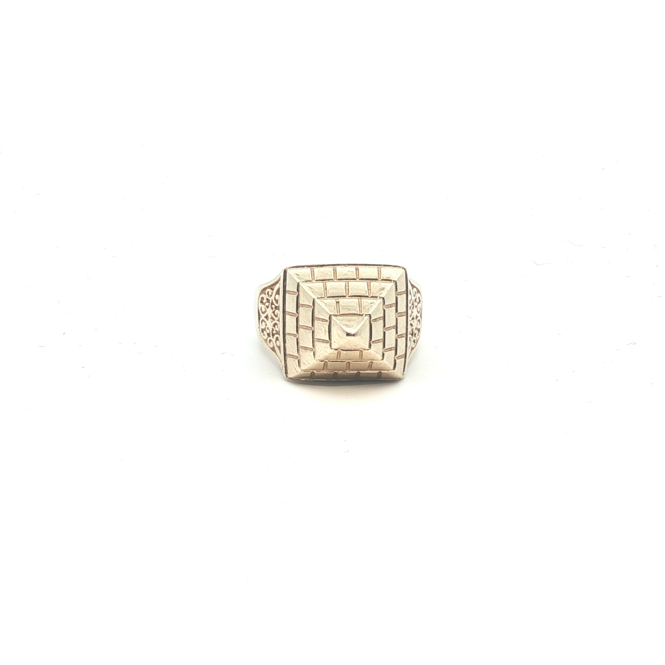 Size O - Pre Owned - 9ct - Pyramid Ring - ( 10.93g ) - Goldbank Jewellers