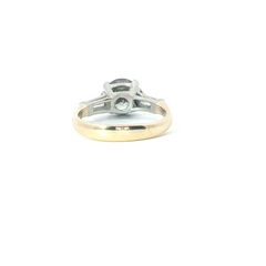 18k 1.5ct centre diamond (1.8tcw) solitaire