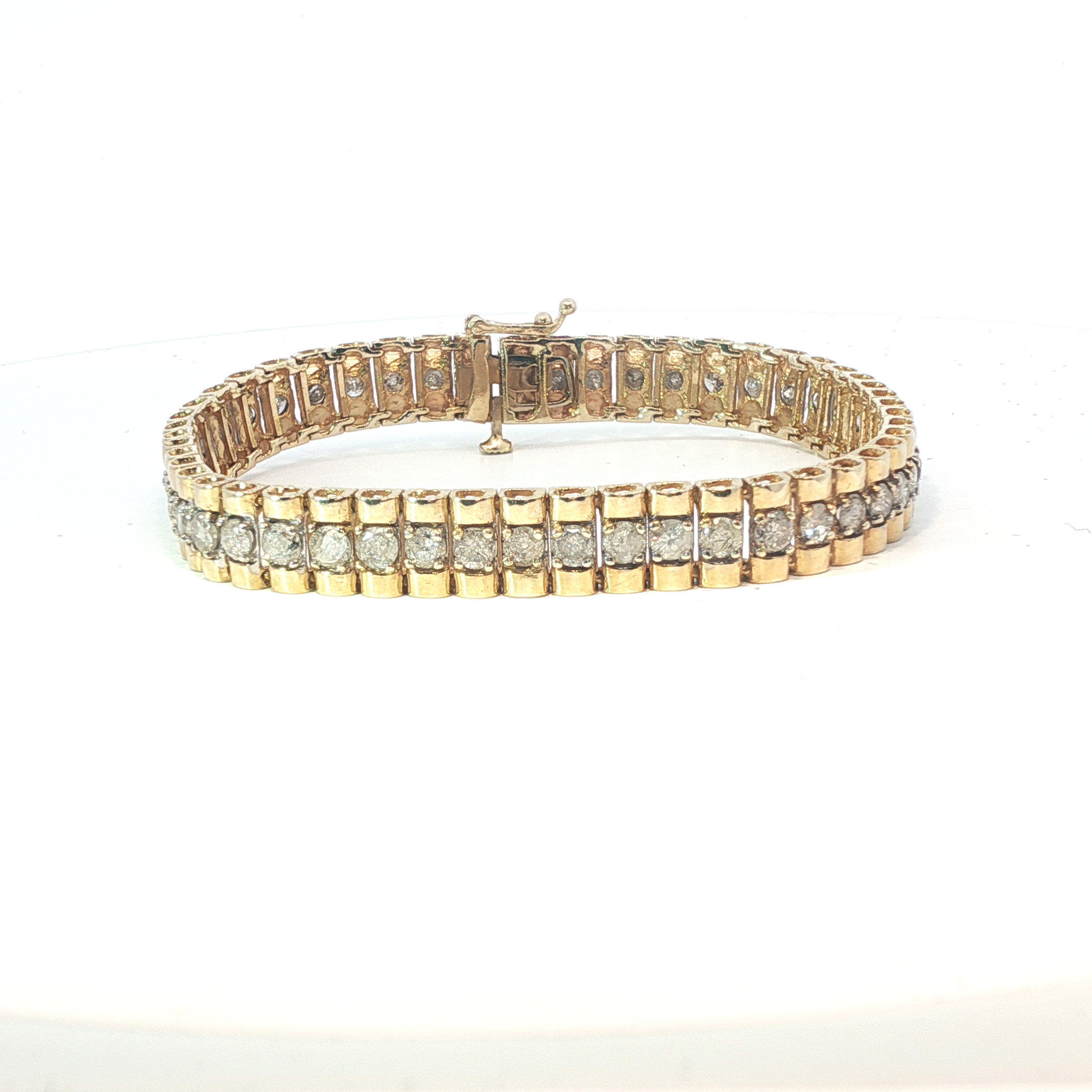 9ct Diamond Tennis bracelet - Goldbank Jewellers