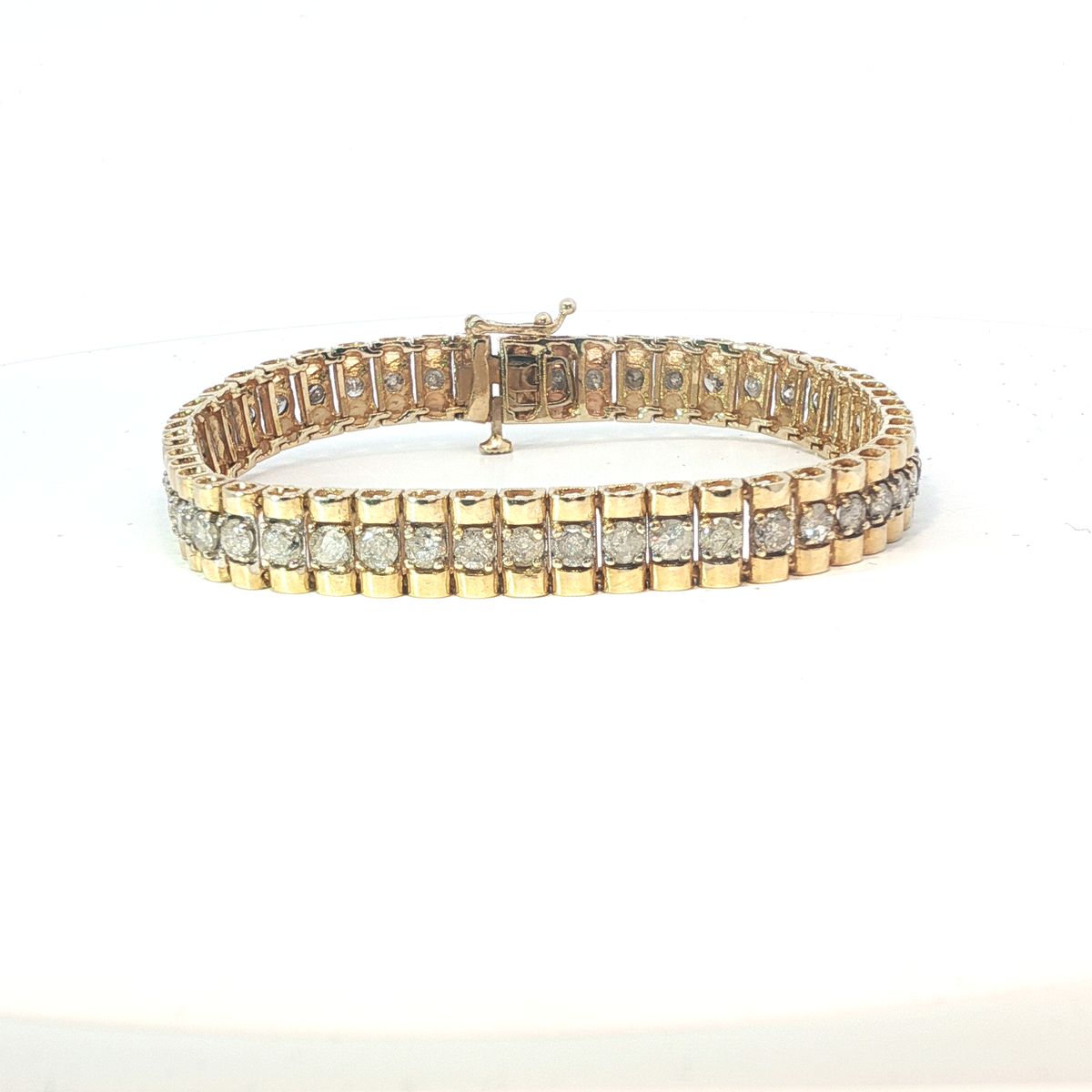 9ct Diamond Tennis bracelet - Goldbank Jewellers