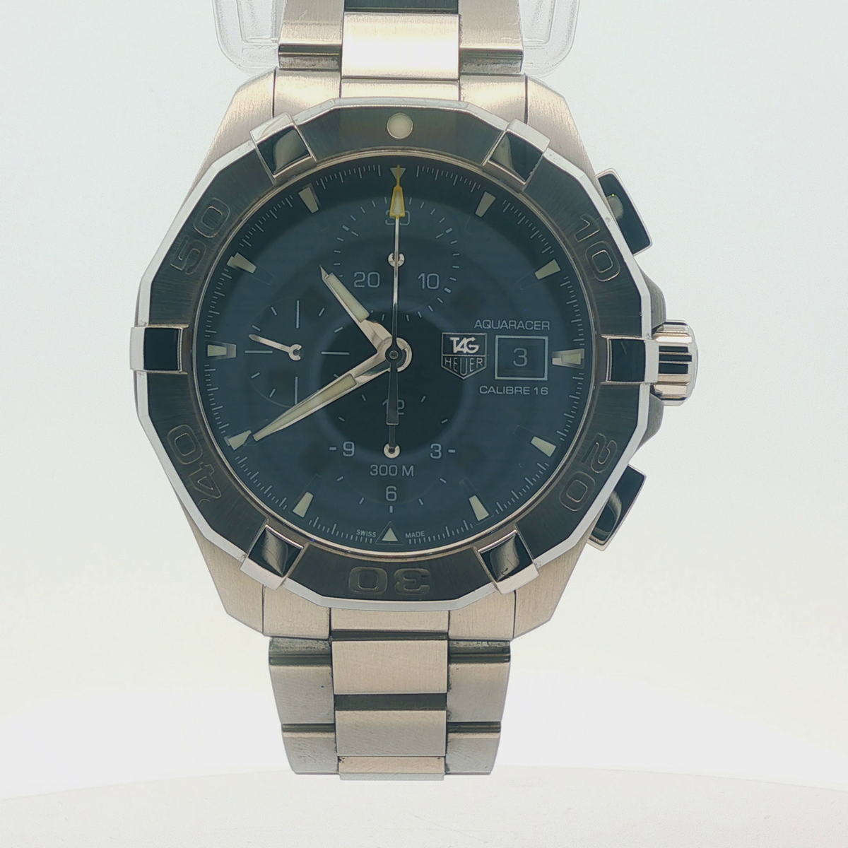 Pre Owned - TAG Heuer Aquaracer Chronograph – CAY2110 – 44mm – 2022 – Box & Papers