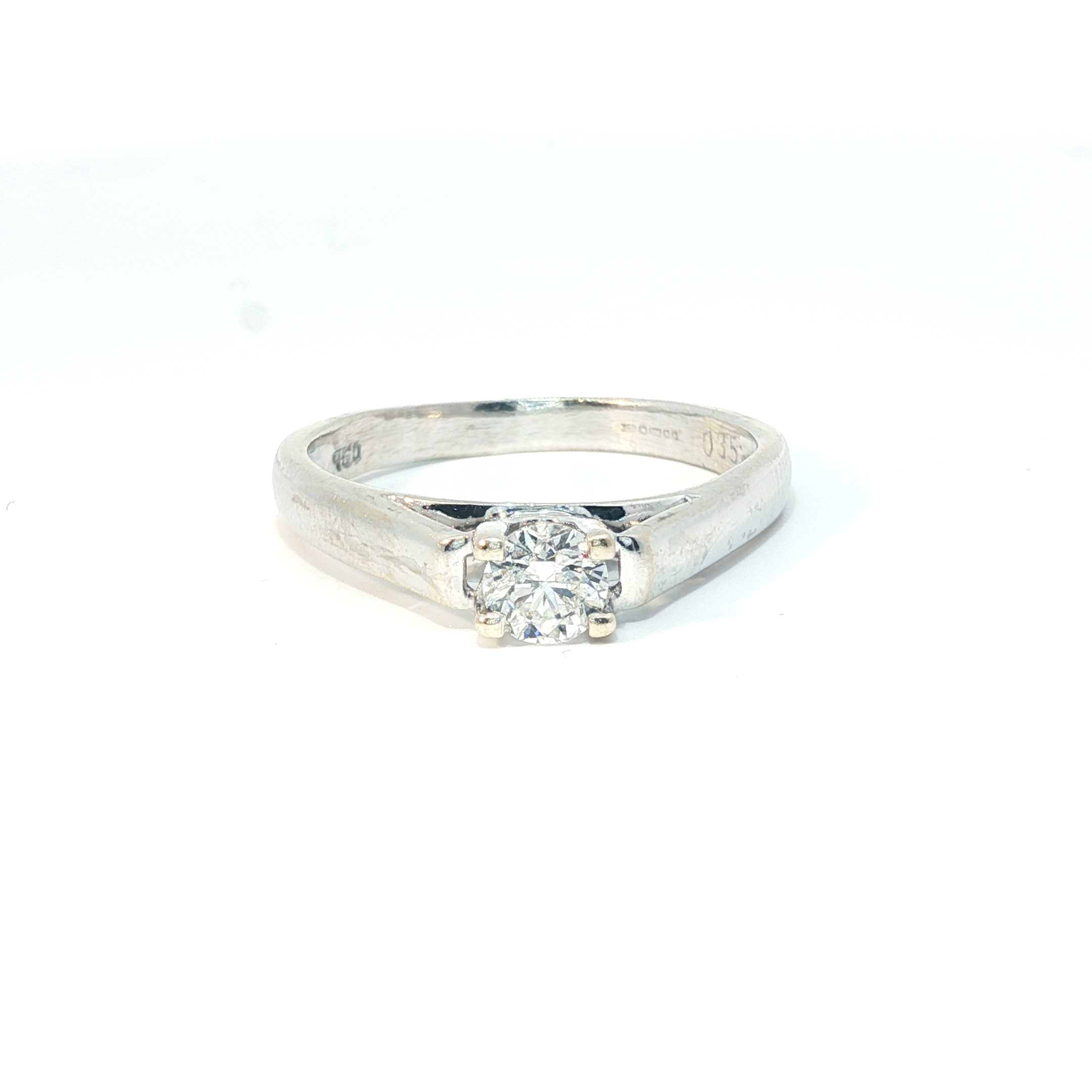 18ct White gold 0.35ct solitaire - Goldbank Jewellers