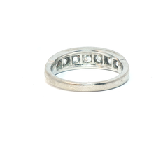 18ct white gold 7 stone diamond band - Goldbank Jewellers