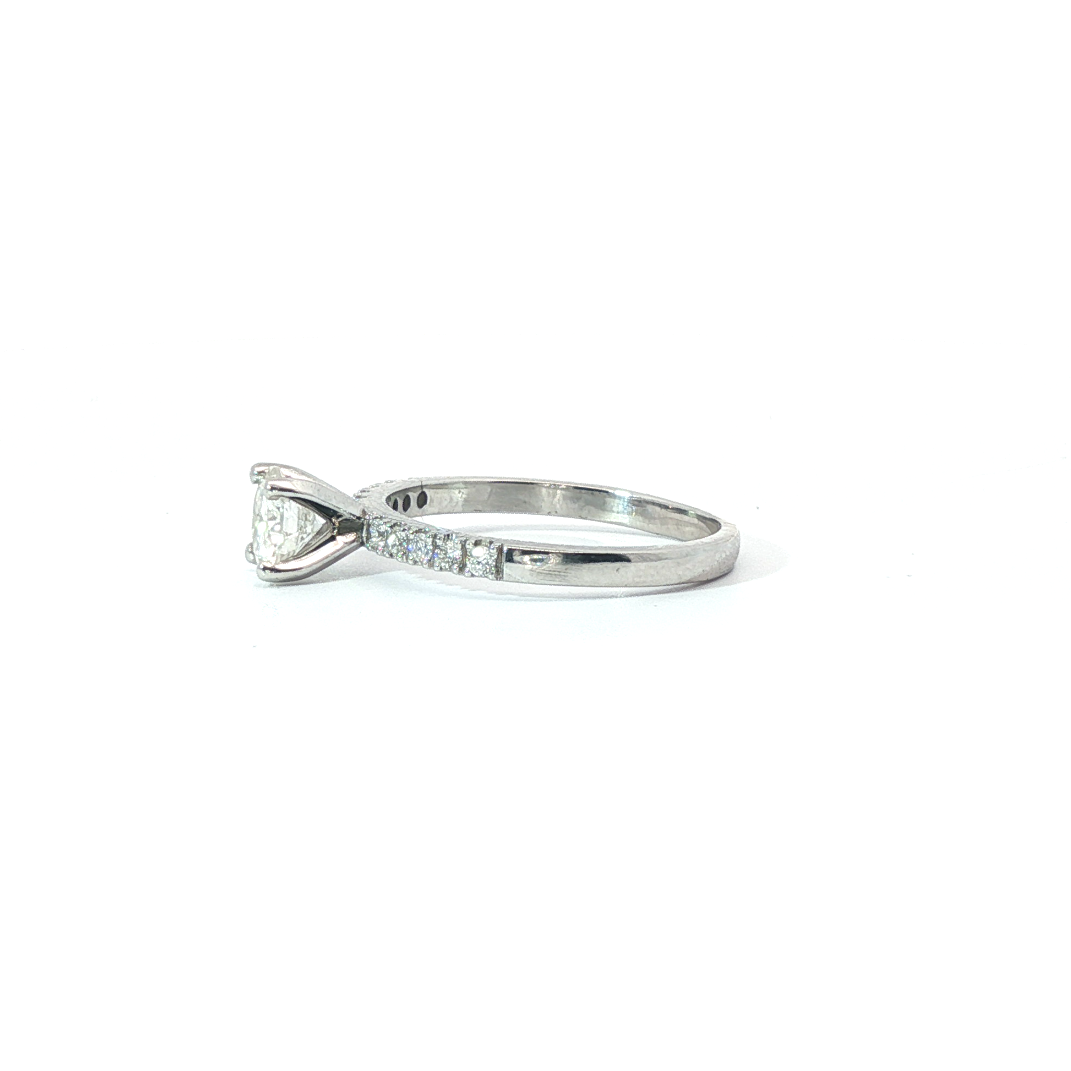 18ct- 0.75ct Round brilliant- Diamond set shoulders - Goldbank Jewellers