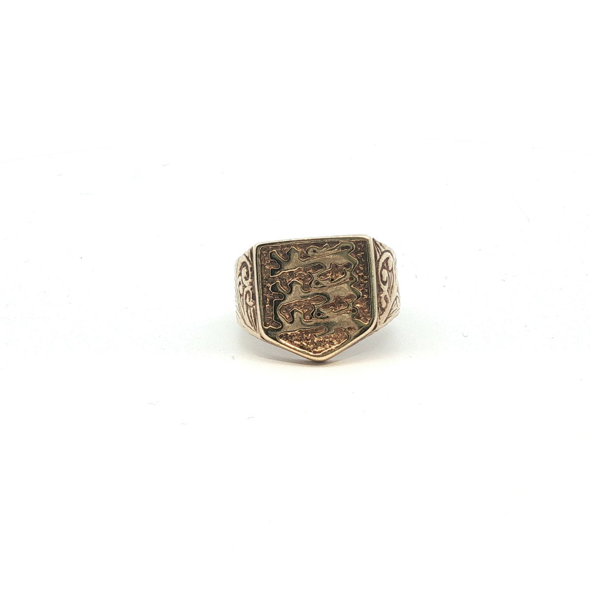 Size O.5 - Pre Owned - 9ct - Three Lions Shield Signet Ring - ( 6.67g ) - Goldbank Jewellers