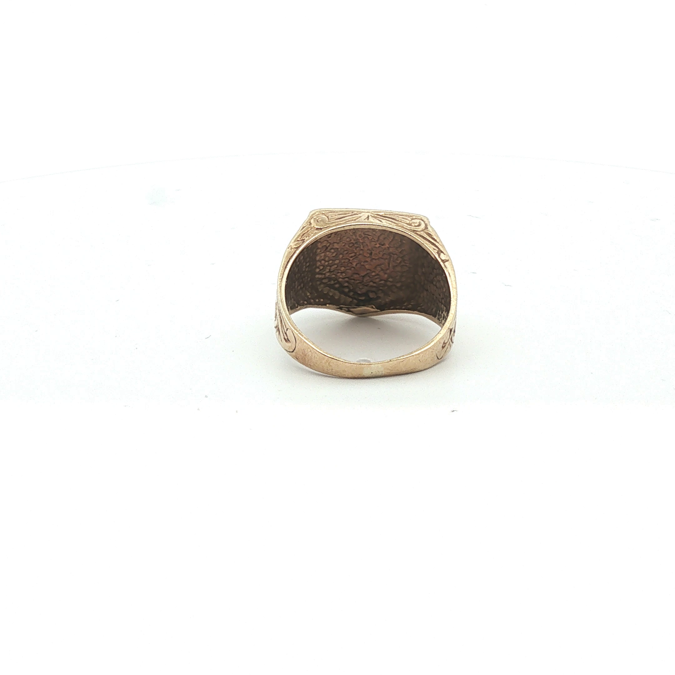 Size O.5 - Pre Owned - 9ct - Three Lions Shield Signet Ring - ( 6.67g ) - Goldbank Jewellers