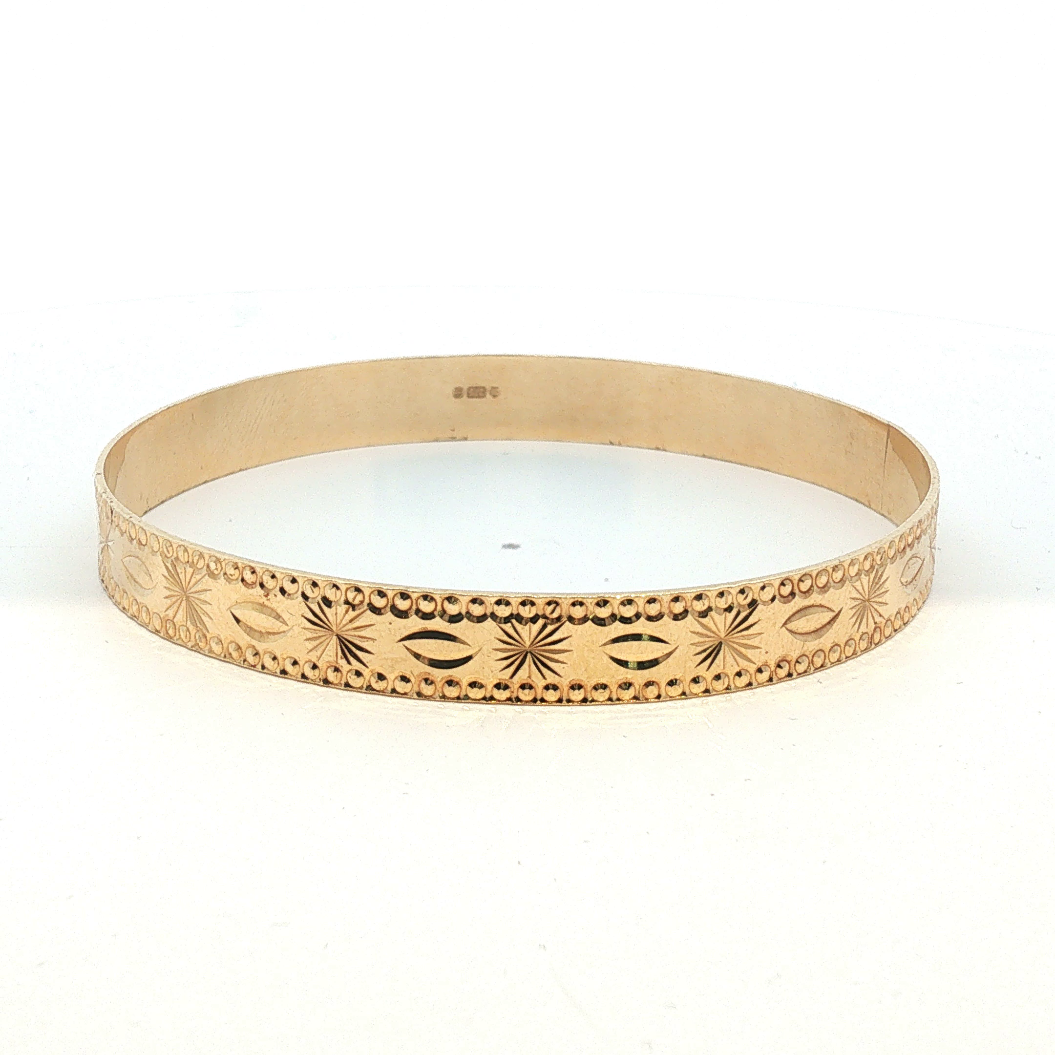 8" - Pre Owned - 9ct - Slave Bangle - ( 12.78g ) - Goldbank Jewellers
