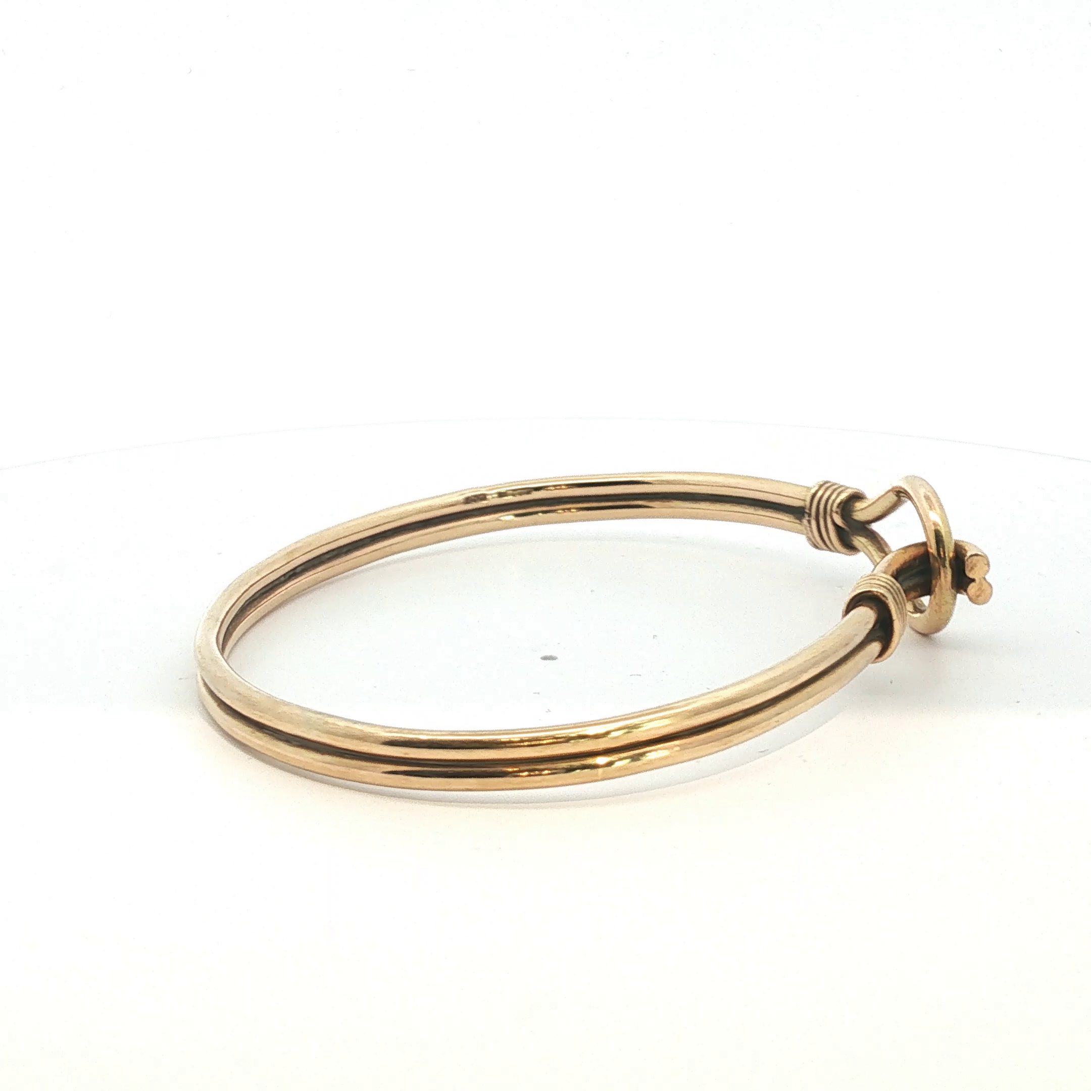7.5" - Pre Owned - 9ct - Double Wire Hook and Loop Bangle - ( 26.60g ) - Goldbank Jewellers