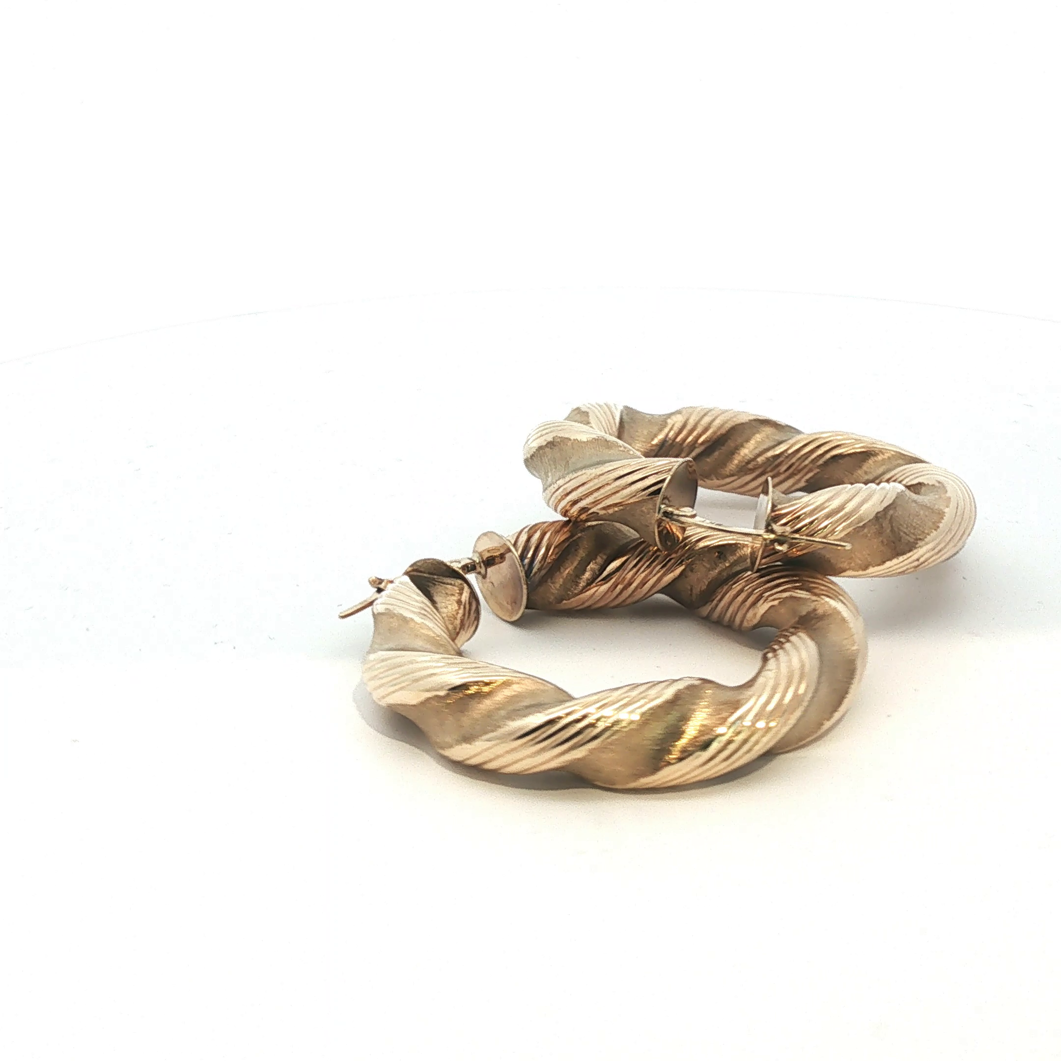 40mm - Pre Owned - 9ct - Textured Twisted Hoop Earrings - ( 10.03g ) - Goldbank Jewellers