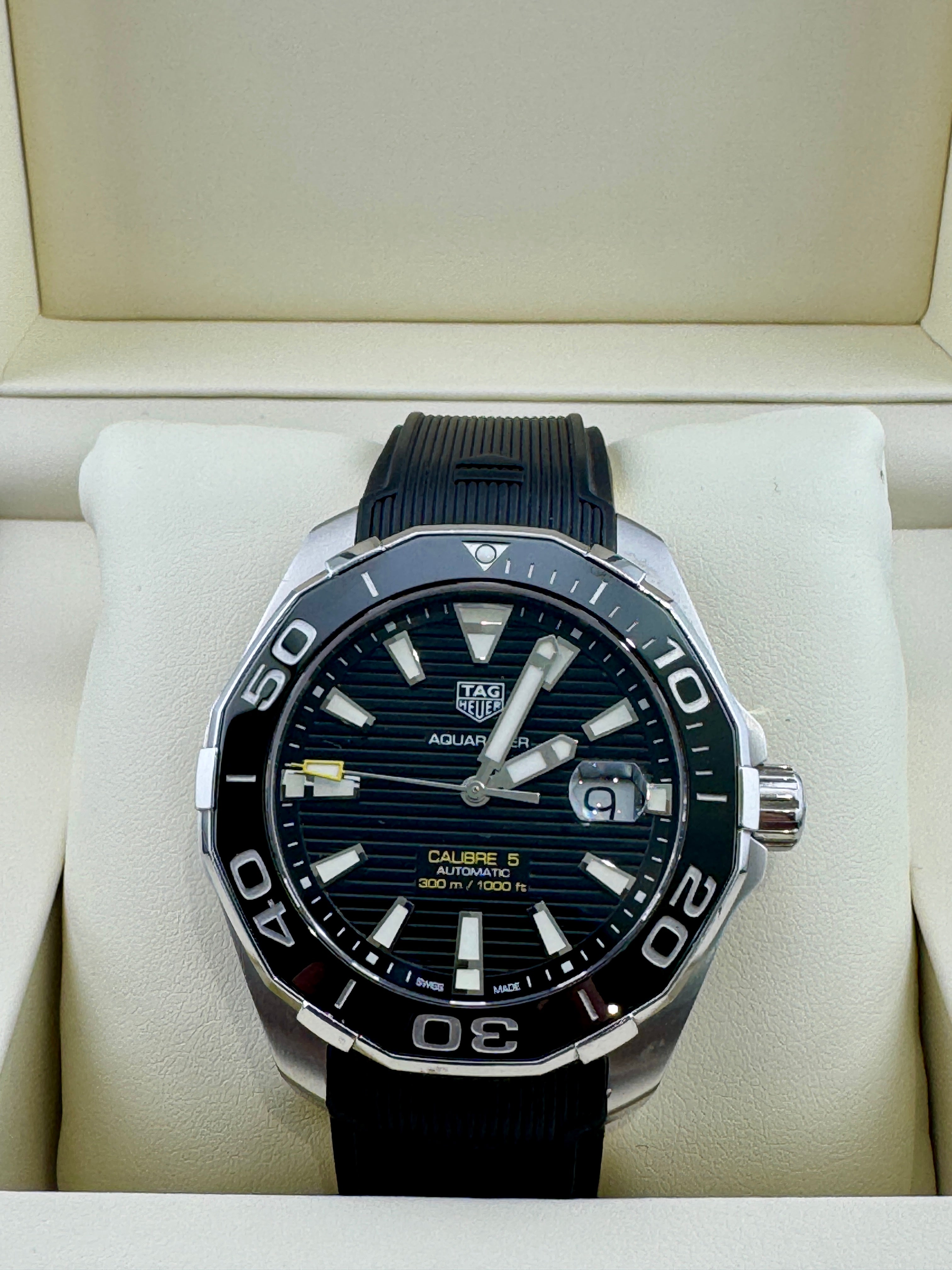 Pre Owned - Tag Aquaracer Calibre 5 - WAY201A - 43mm - 2016 - Full Set - Goldbank Jewellers
