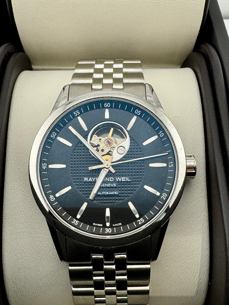 Pre Owned - Raymond Weil Open Heart - 2025 - 40mm - 4200 - Full Set - Goldbank Jewellers